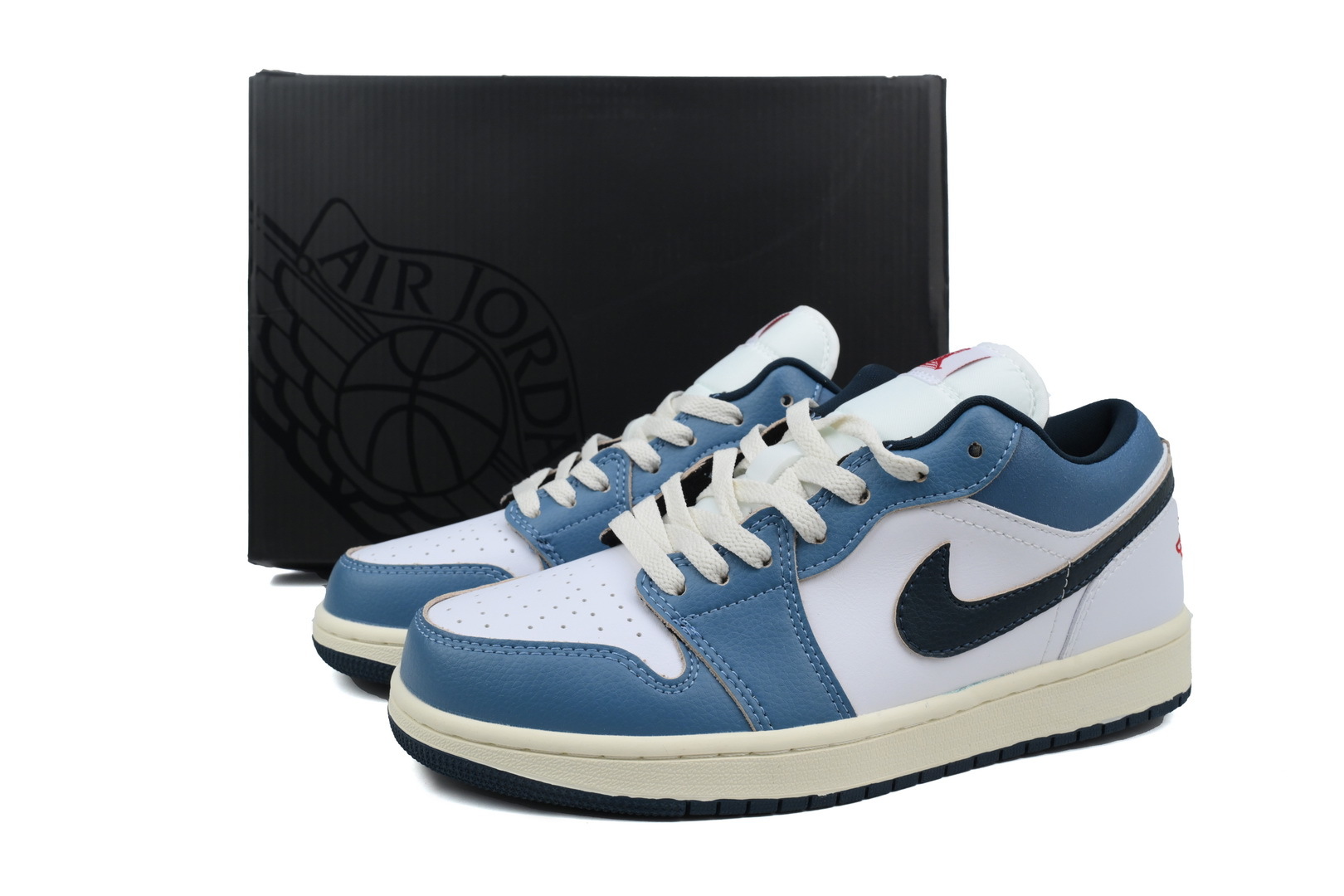 Air Jordan 1 Low SE White University Blue Black HM3711-144