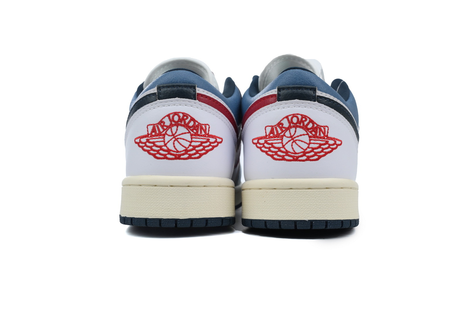 Air Jordan 1 Low SE White University Blue Black HM3711-144