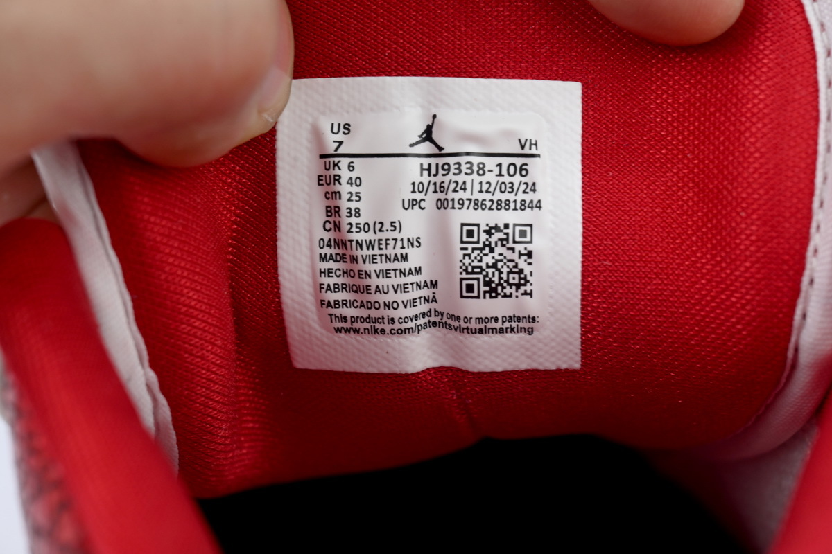 Air Jordan 1 Low Ruby HT9338-106