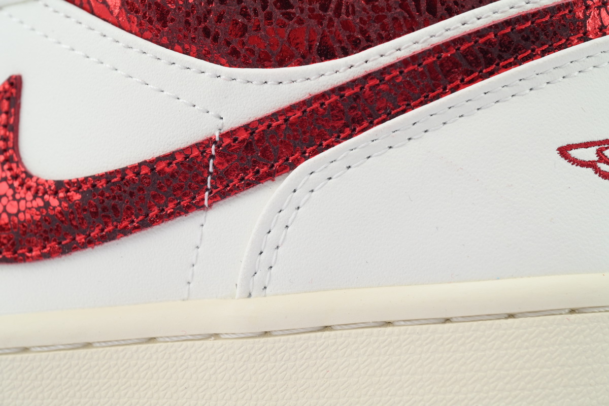 Air Jordan 1 Low Ruby HT9338-106