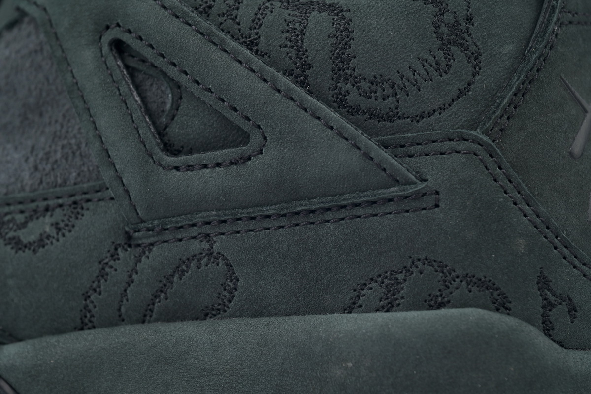 Air Jordan 4 KAWS Black Black Anthracite Suede 930155 001