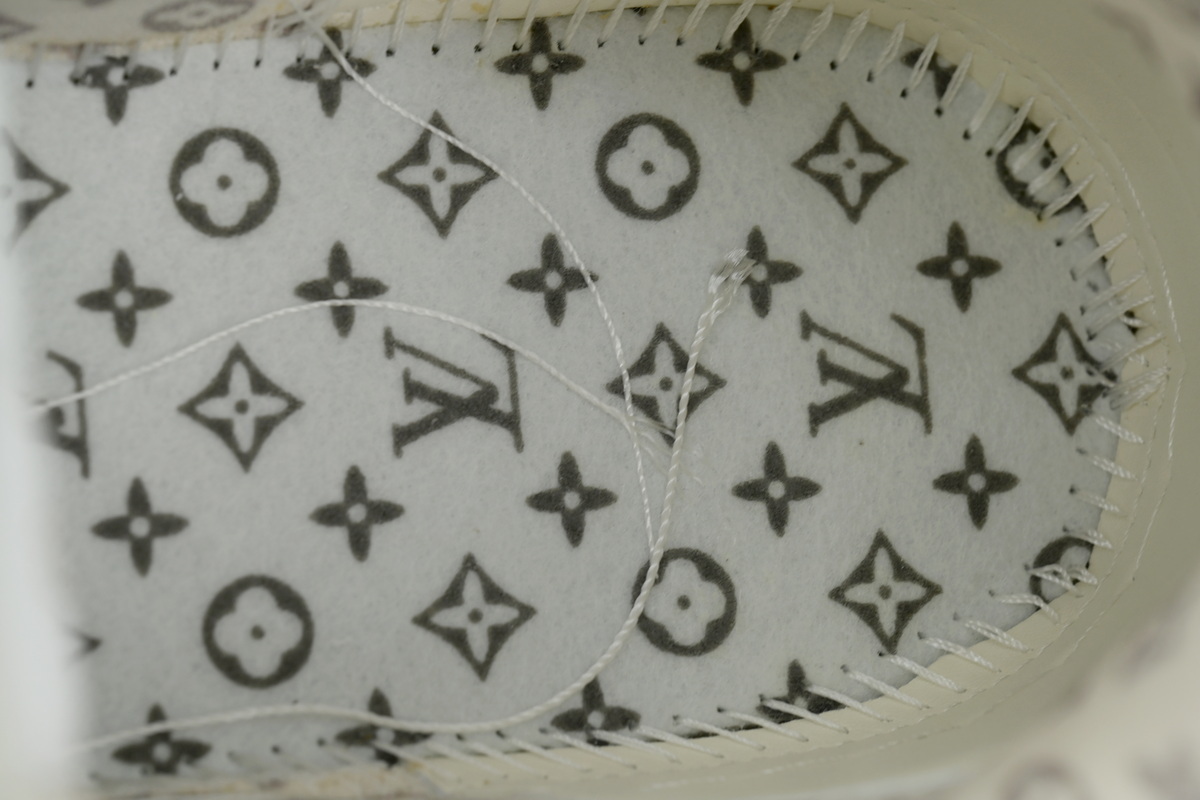 Louis Vuitton LV Trainer Apricot Cream Flower Sneakers