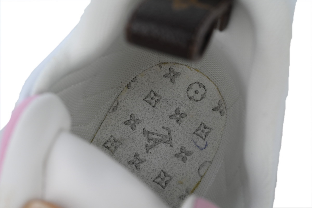 Louis Vuitton LV Archlight White Pink Ribbon Sneakers
