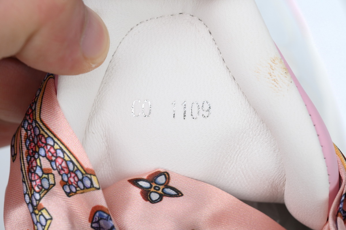 Louis Vuitton LV Archlight White Pink Ribbon Sneakers