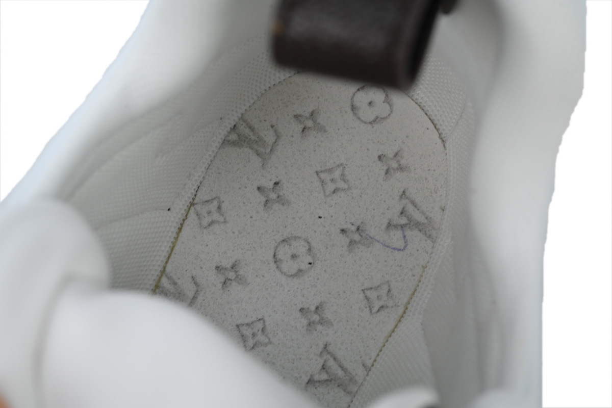 Louis Vuitton LV Archlight White Black Charm Sneakers
