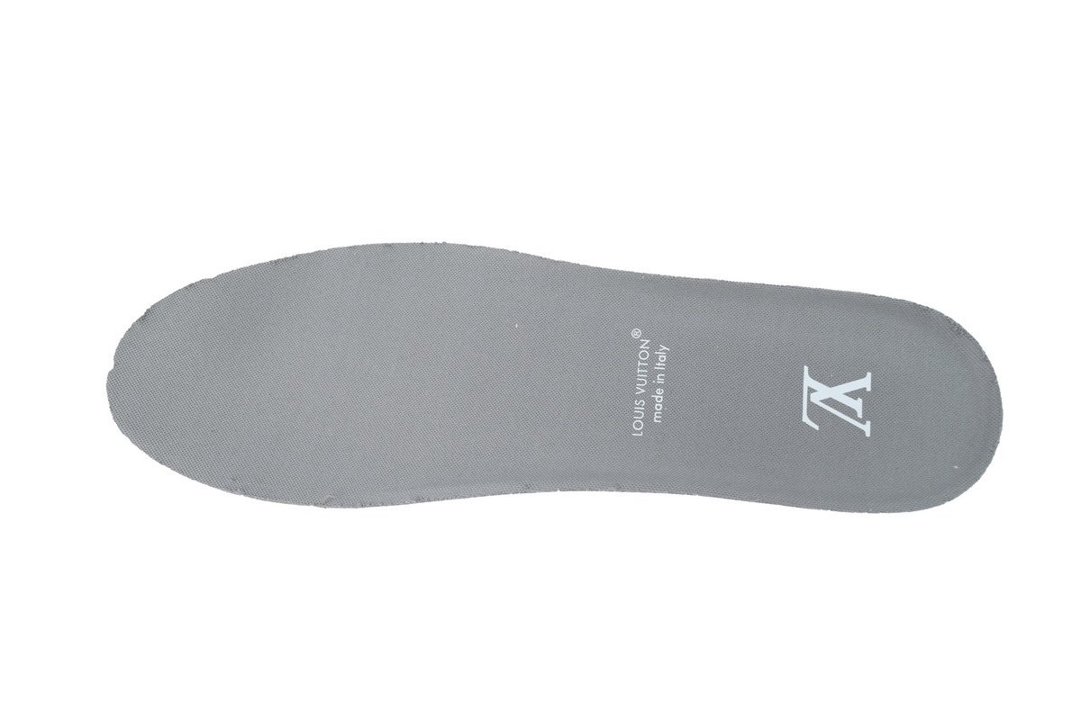 LOUIS VUITTON Grey Cowboy