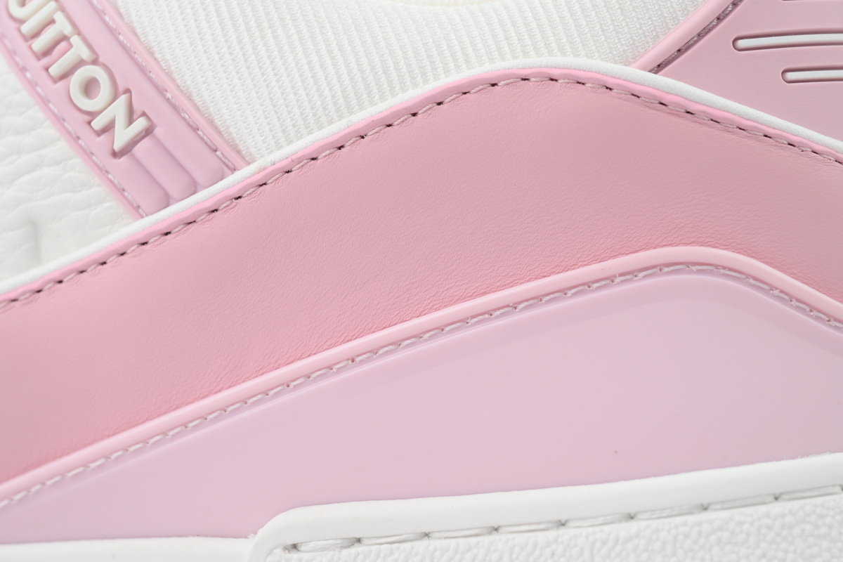 LOUIS VUITTON Pink