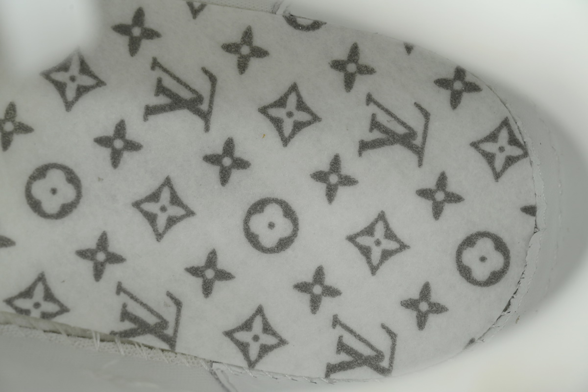 Louis Vuitton Casual shoes Pink