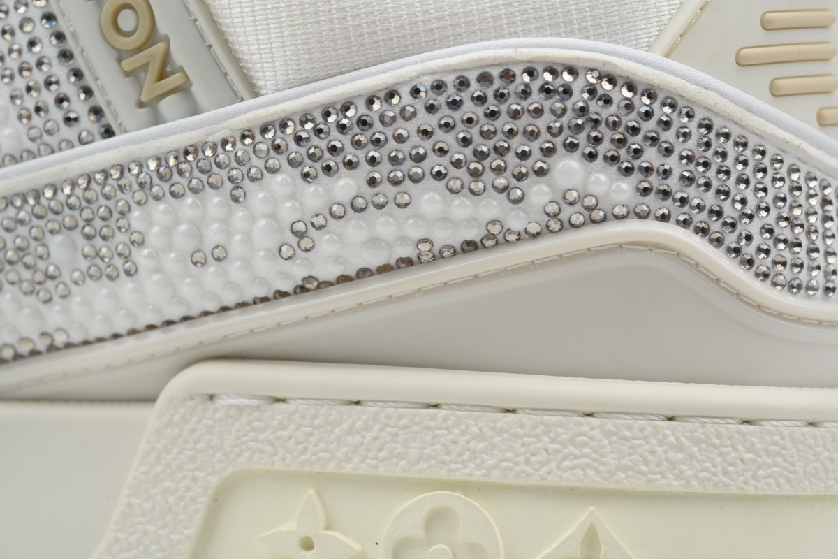 Louis Vuitton LV Trainer Maxi Silver Crystal White Sneaker