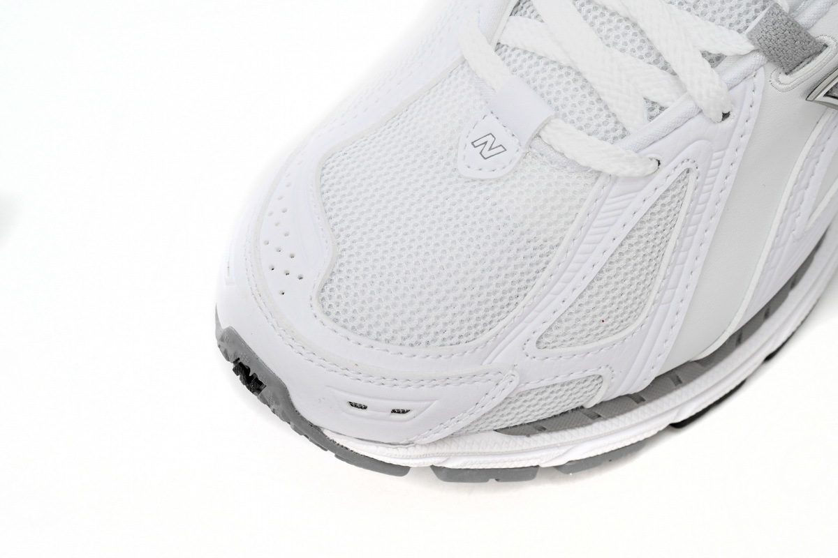  NEW BALANCE White Pale M1906RE