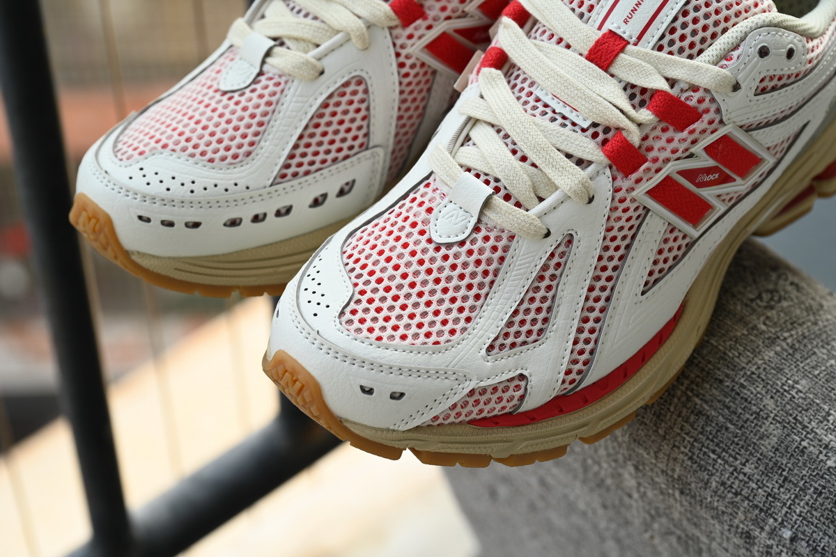 NEW BALANCE White Red M1906RO