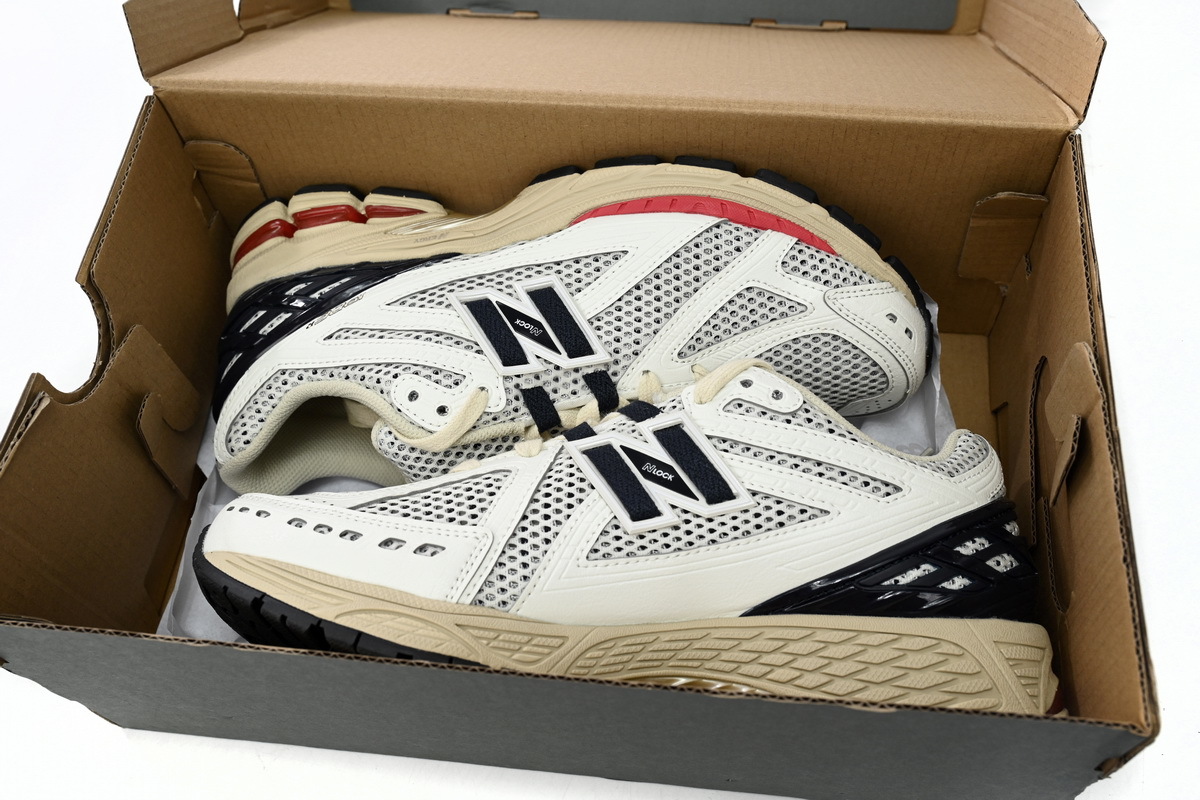  NEW BALANCE Greyish Red M1906RR