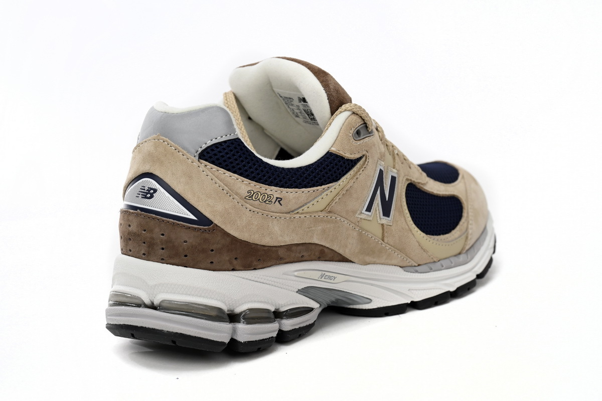  New Balance 2002R Kha Ki M2002R5