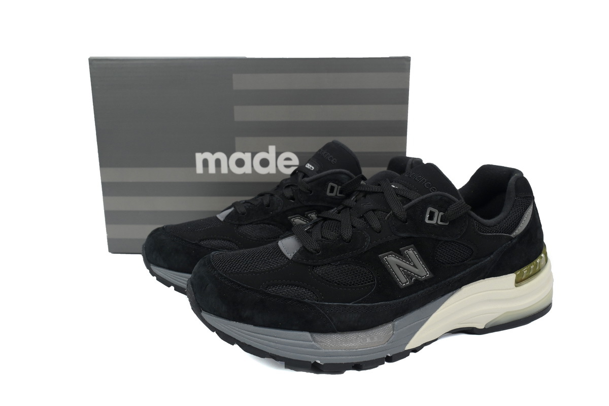  New Balance 992 Black Gray White M992BL