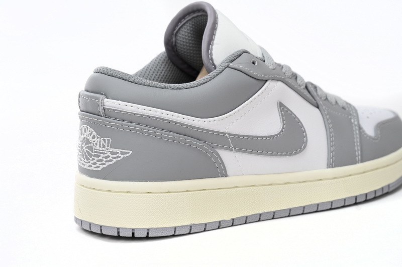 Travis Scott Air Jordan 1 Low Retro Grey