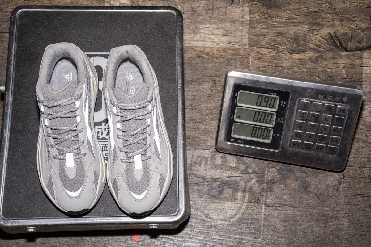 Yeezy Boost 700 V2