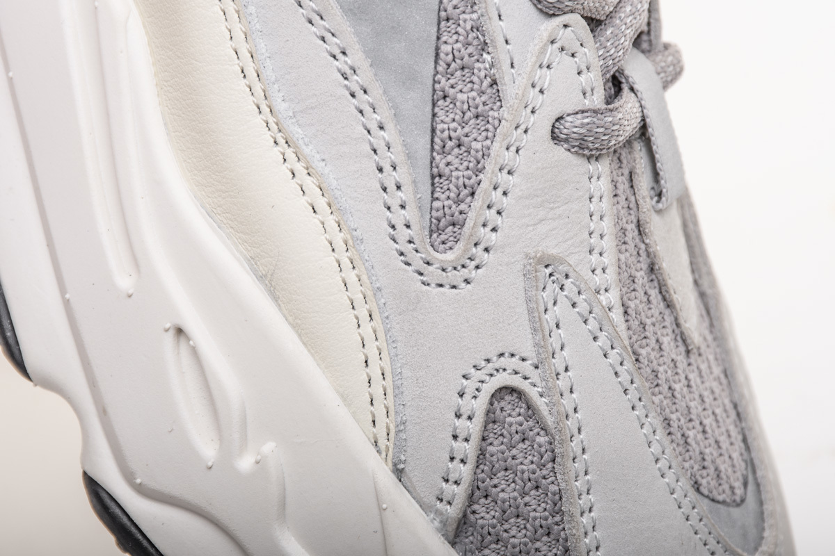 Yeezy Boost 700 V2