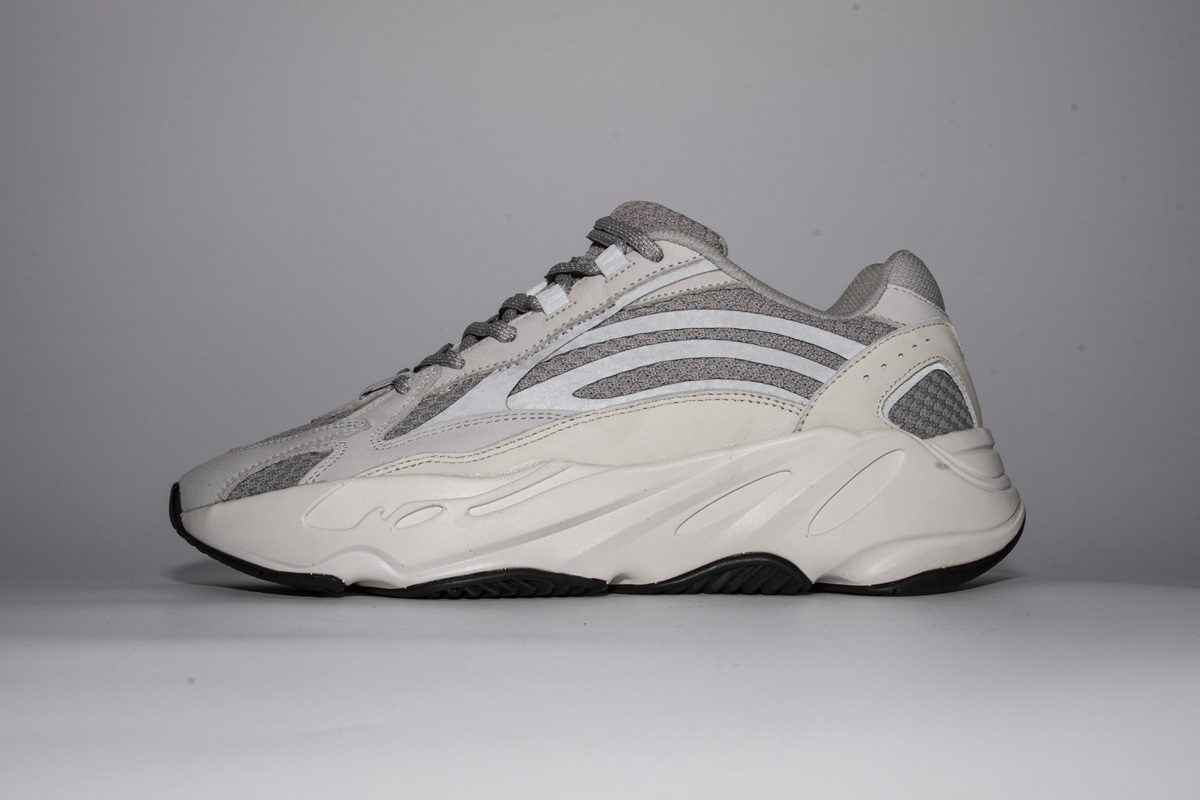 Yeezy Boost 700 V2