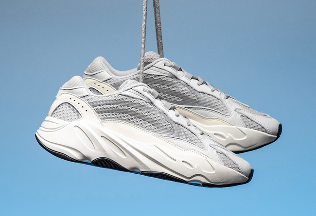 Yeezy Boost 700 V2