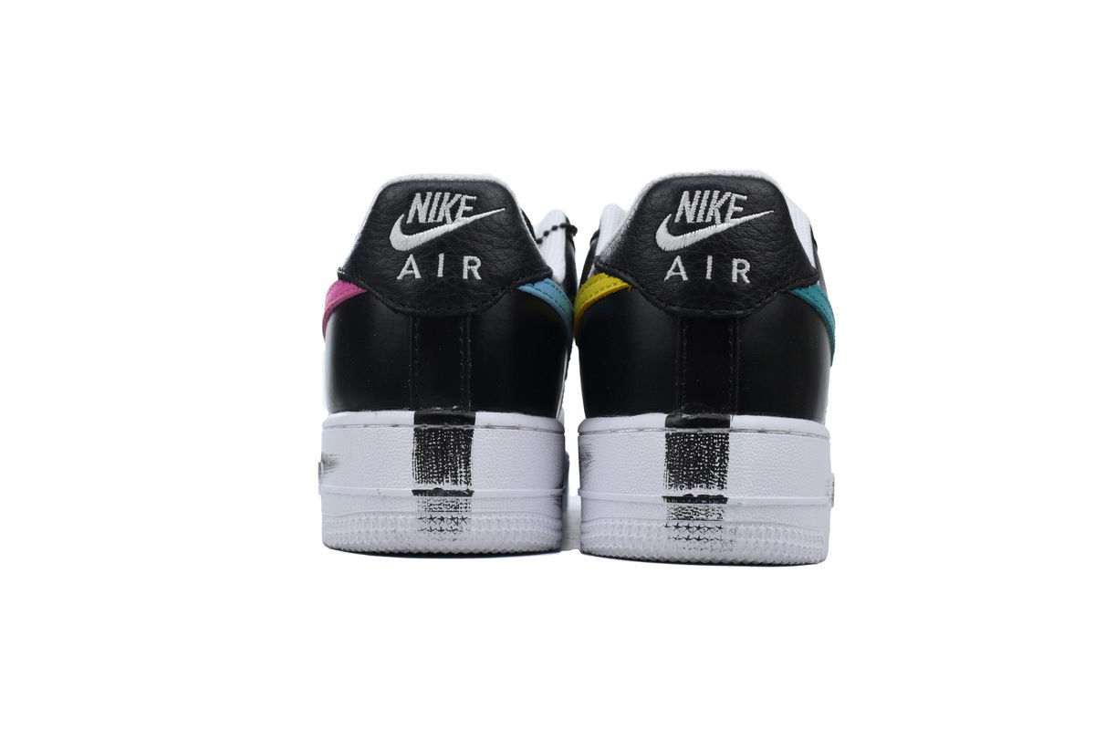  G-Dragon x Air Force 1 AQ3692-004