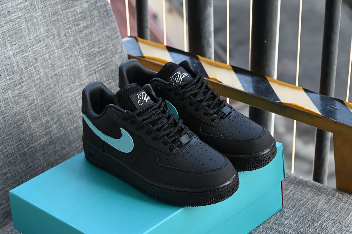  Nike Air Force 1 Low 1837 Tif Fany DZ1382-001