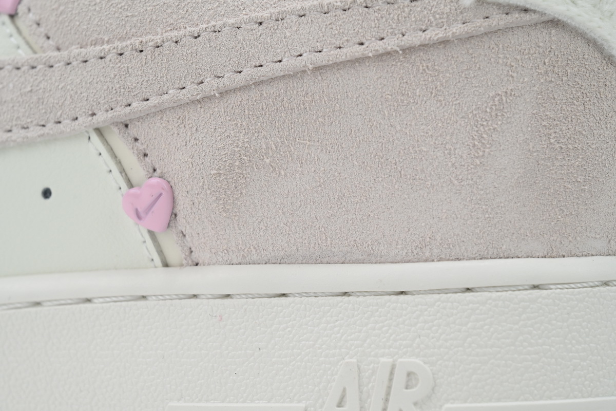  Nike Air Force 1 Low HV5992-111