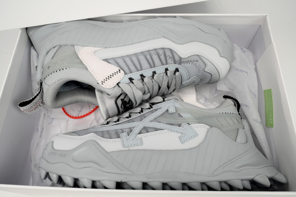 OMIA139S 2080004 10505 FF-WHITE Out Of Grey