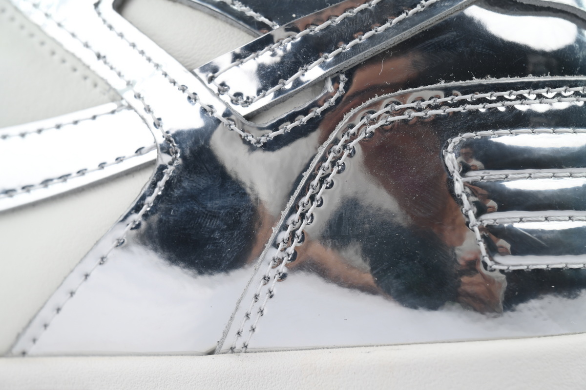  Off White Out of Office OMIA189F 24LEA00E 0172