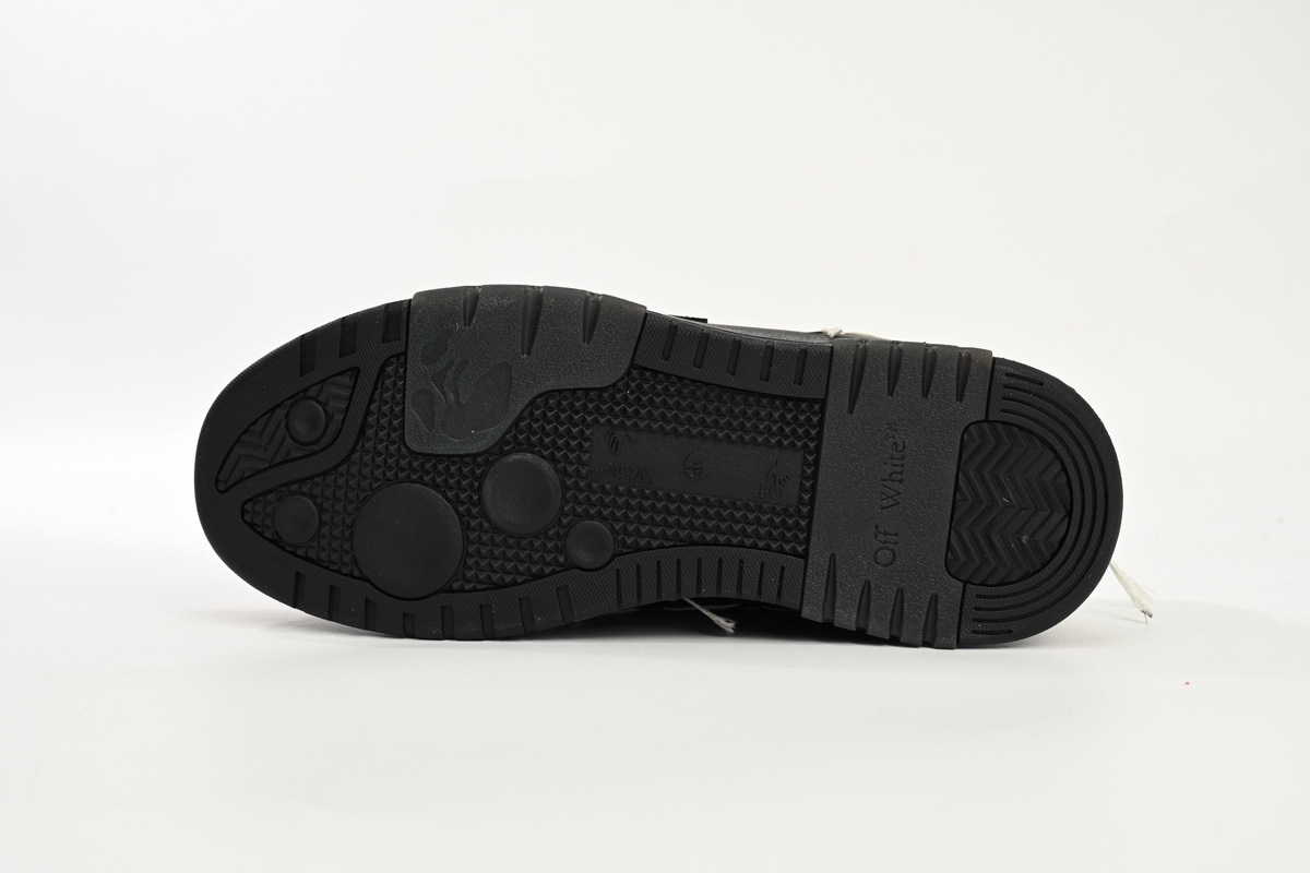OMIA189S 23LEA014 1010 FF-WHITE Out Of Black White Line