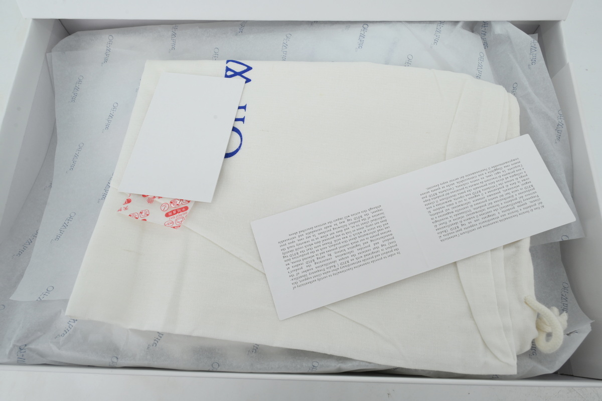 OWIA180S 23FAB00 10137 FF-WHITE Out Of White Purple