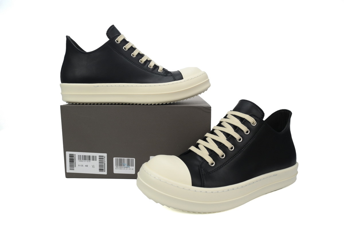 Low  Black Milk Sneakers RU01C4897 LVSLPO
