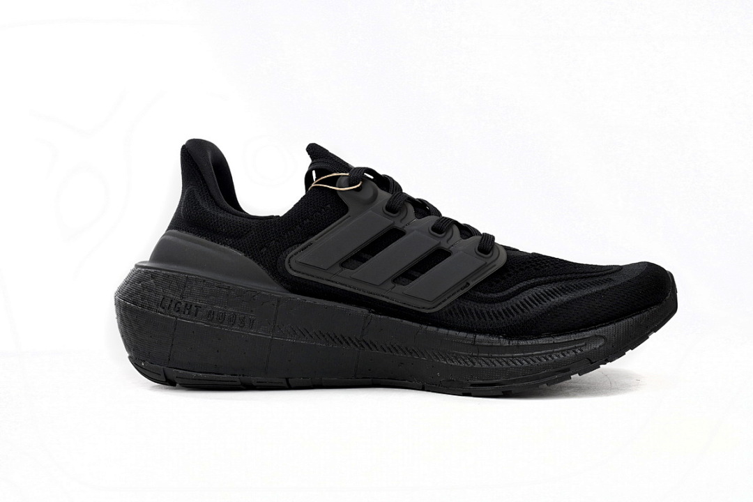Adidas Ultra Boost 2023 LIGHT Black And White GZ5159