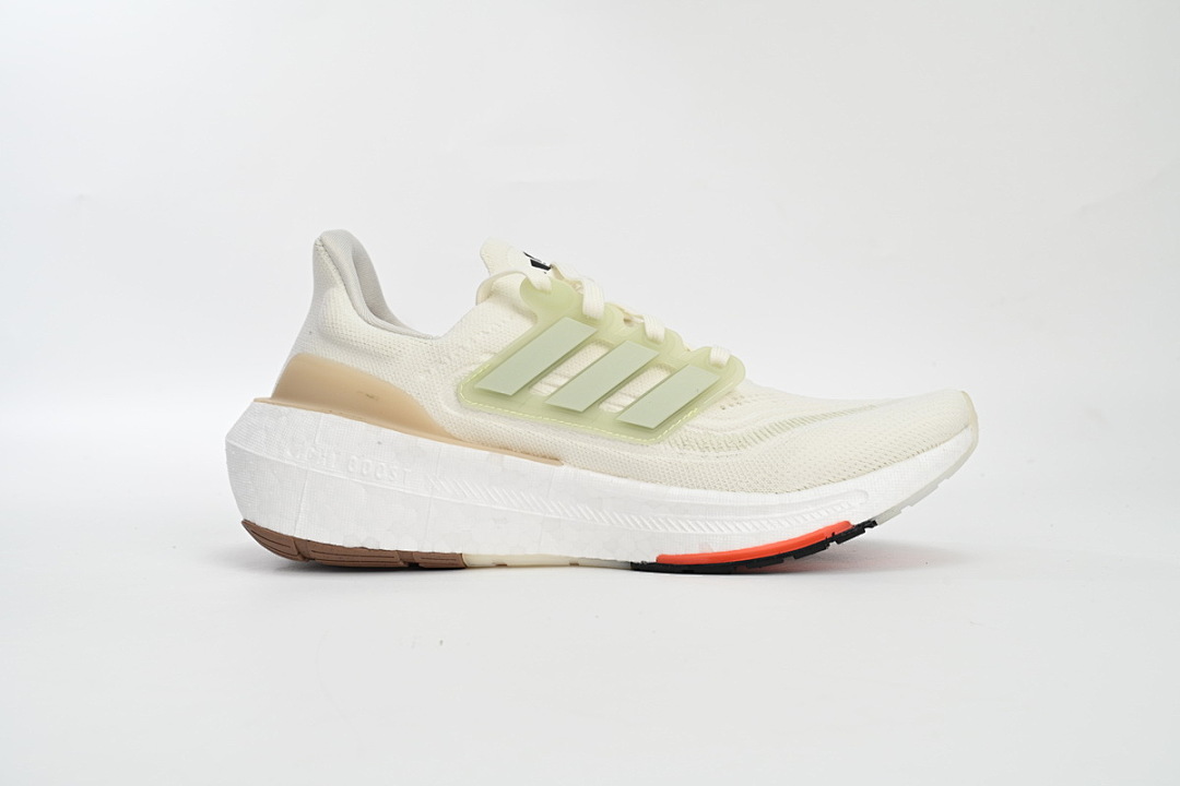 Adidas Ultra Boost 2023 LIGHT Black And White HQ6338