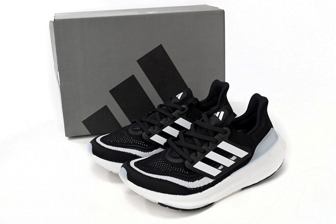 Adidas Ultra Boost 2023 LIGHT Black And White HQ6340