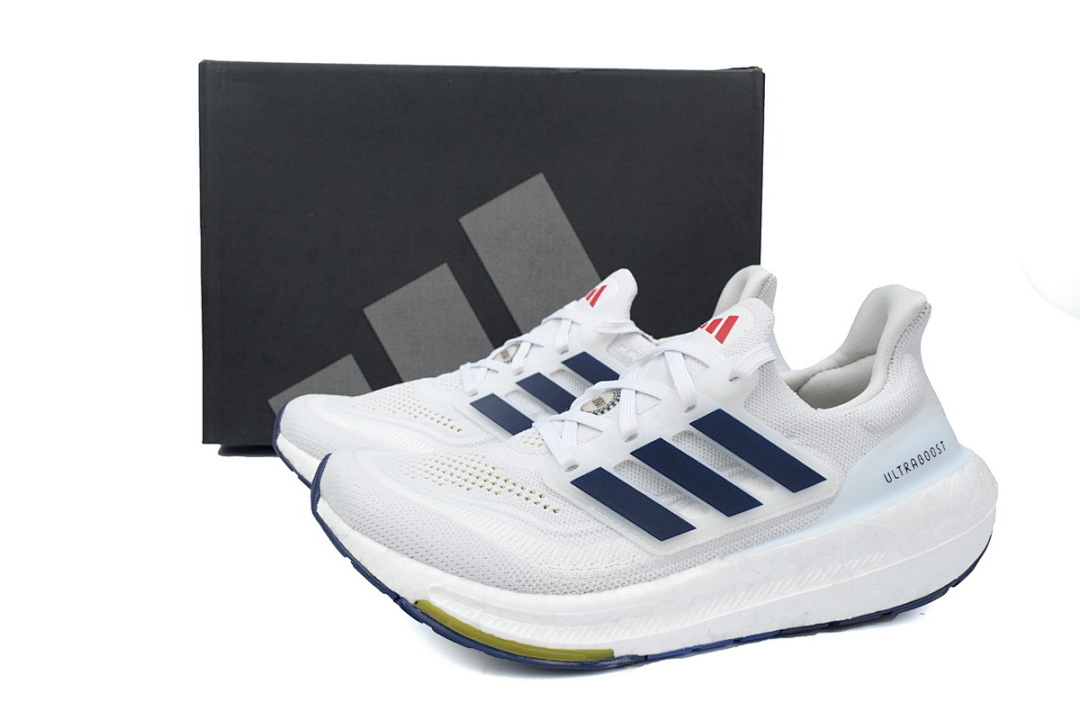 Adidas Ultra Boost 2023 LIGHT Black And White ID3285