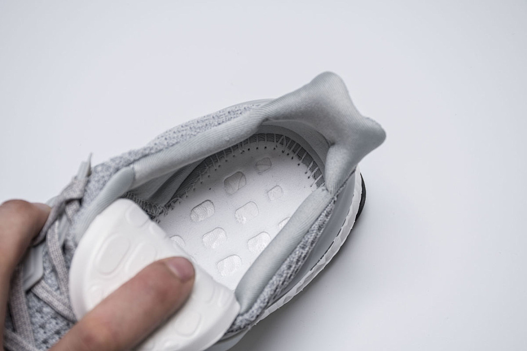 Adidas Ultraboost 4.0 Grey White Sneaker