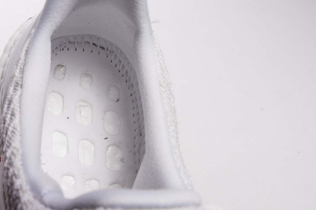 Adidas Ultra Boost 4.0 White Grey Sneaker