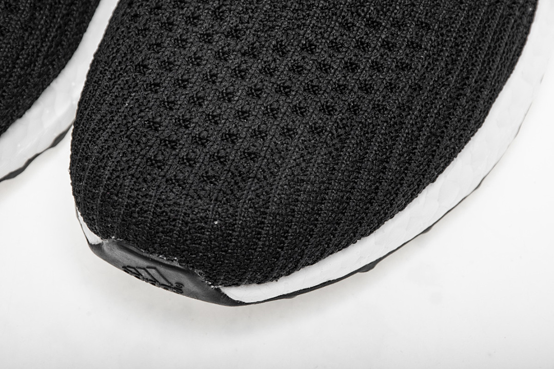 Adidas Ultra Boost 4