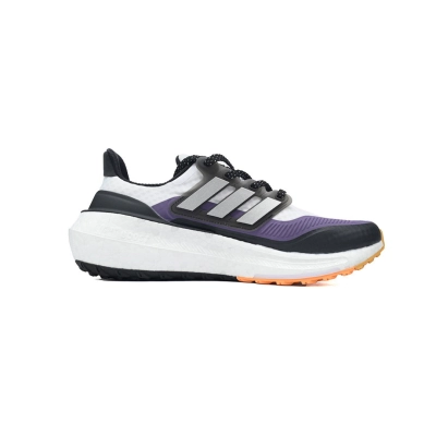 Adidas Ultraboost Light COLD 02