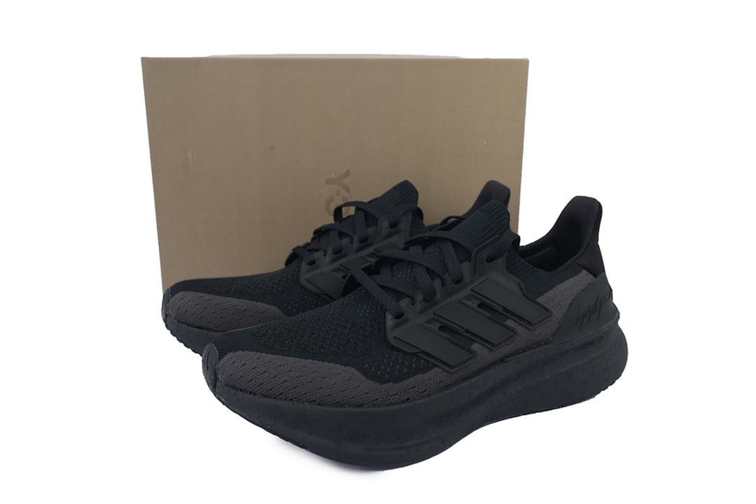 Adidas Y-3 Ultra Boost 5