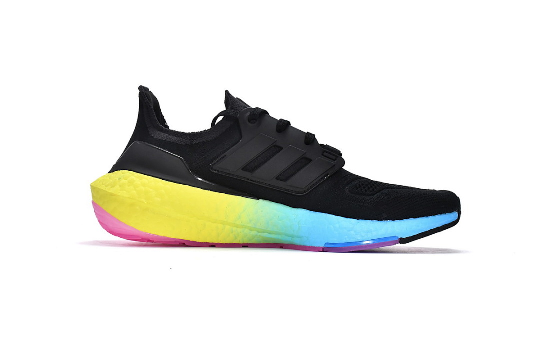  adidas Ultra Boost 2022 Black Gradient Yellow GV8829
