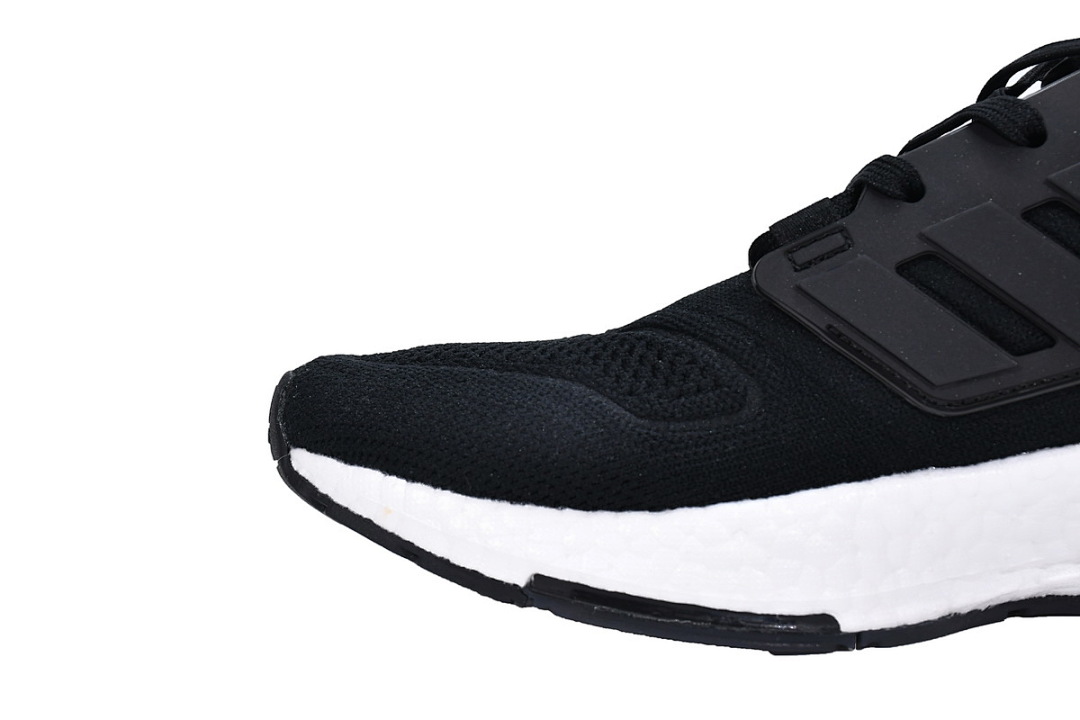  adidas Ultra Boost 2022 Black White GX3062
