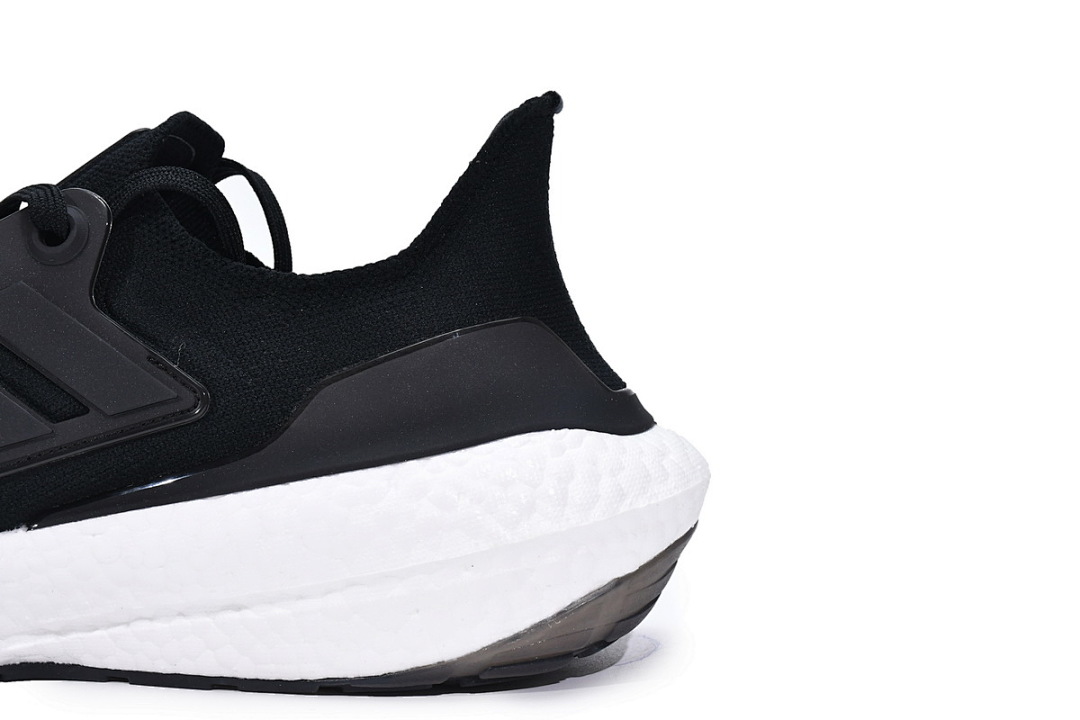  adidas Ultra Boost 2022 Black White GX3062