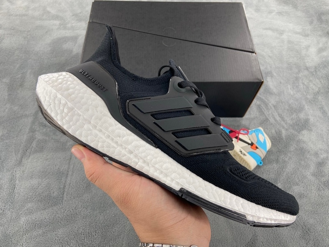  adidas Ultra Boost 2022 Black White GX3062
