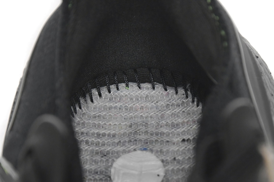  adidas Ultra Boost 2022 Black Solar Yellow GX5915