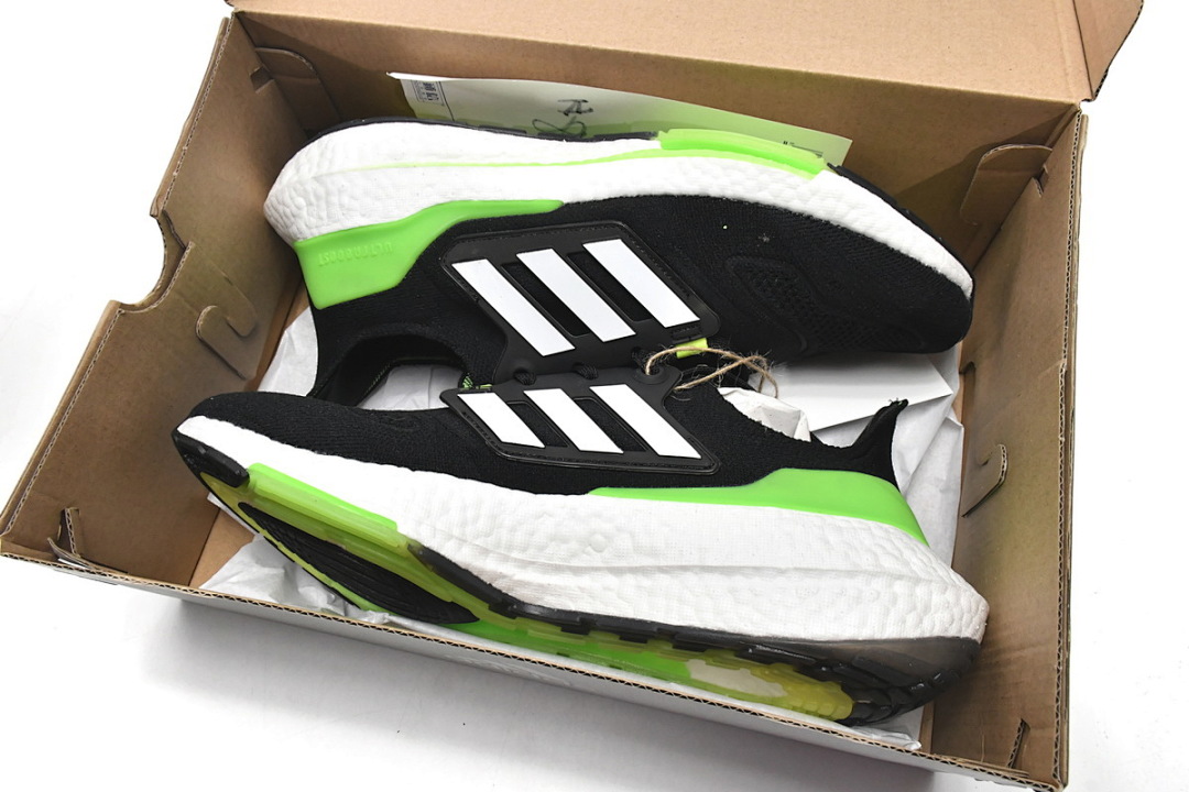  adidas Ultra Boost 2022 Black Solar Green GX6640