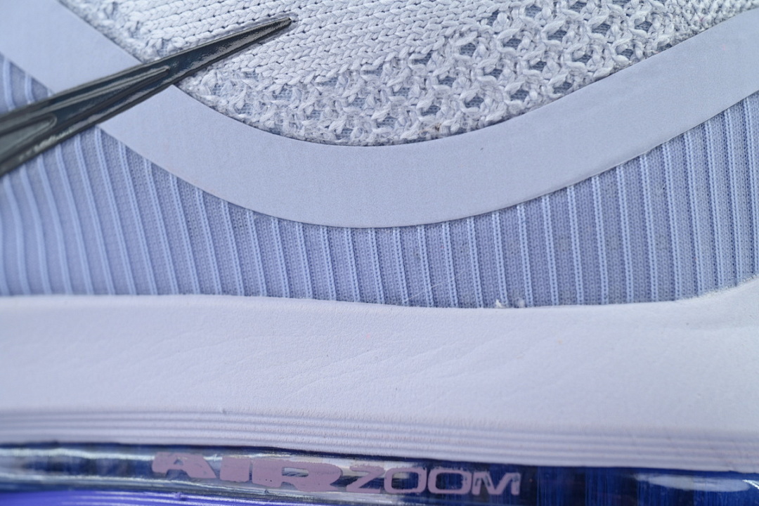 HQ2592-004 Air Zoom Pegasus Premium