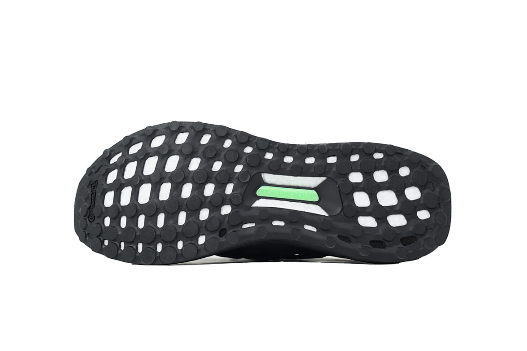 HQ4199 Adidas UltraBoost 1