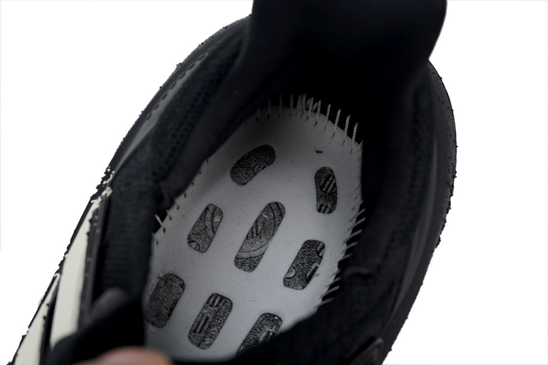  adidas Y-3 Ultra Boost Light Black signature style IF2347