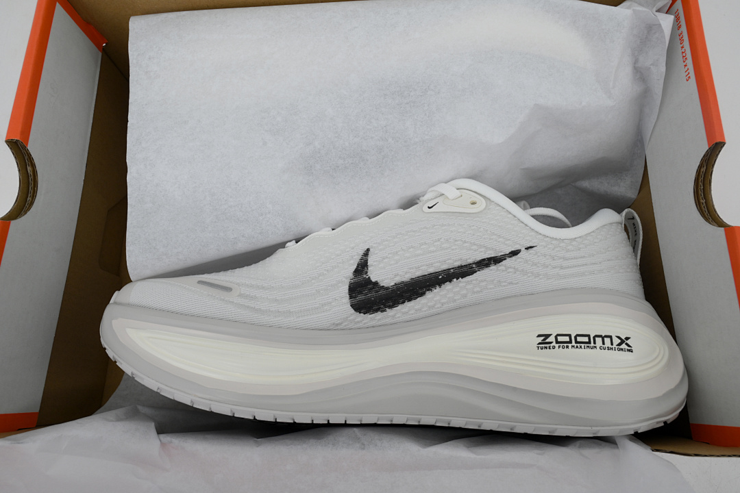 IH2268-100 Nike Wmns Vomero Plus Lime